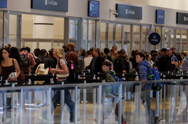 Dos tormentas podrían poner en riesgo los viajes de 82 millones de personas en EEUU durante Acción de Gracias