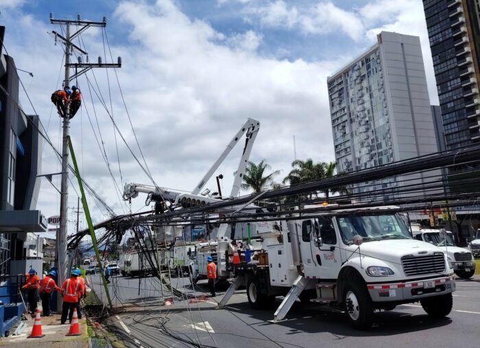 CNFL reporta 171 postes dañados en su red durante el 2025