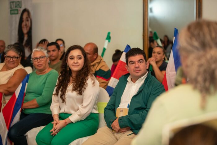 Álvaro Ramos propone retomar la ruta hacia el 8% del PIB para educación