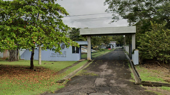 Vecinos de Puntarenas estuvieron 6 horas sin agua por falla en planta potabilizadora