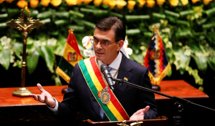 Rodrigo Paz asumió la presidencia de Bolivia: “El país que recibimos está devastado”