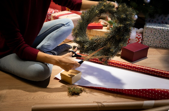 ¿Le contrataron para la temporada de fin de año? Conozca los aspectos legales