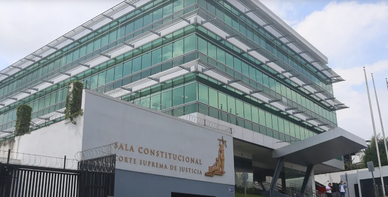 Sala IV da tres días al gobierno para rendir informe sobre subasta de frecuencias para radio y TV