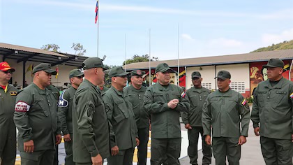 La organización de militares venezolanos exiliados advirtió que es inminente una operación extranjera para “liberar” al país