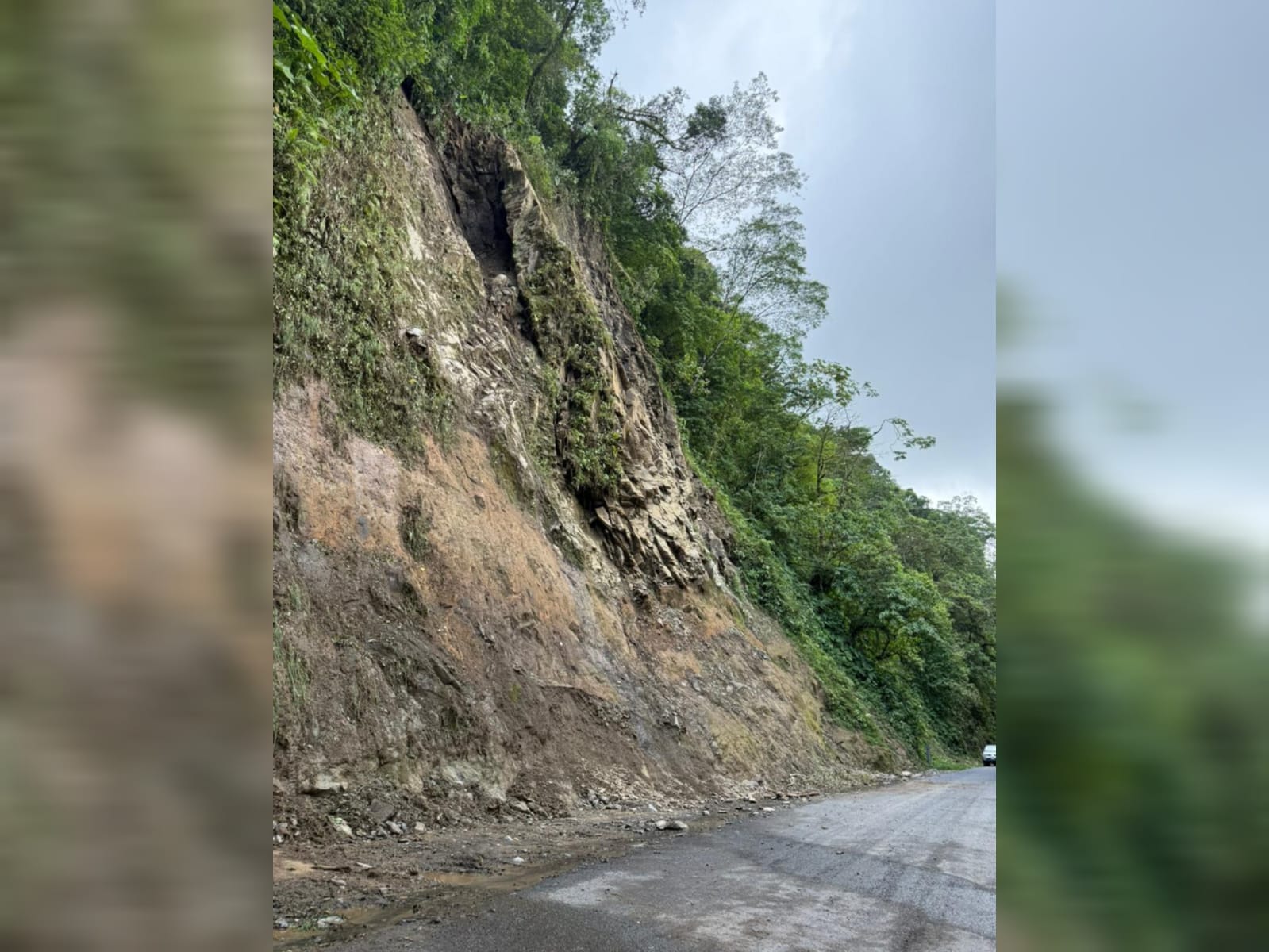 Transportistas de carga reportan aumento de $600 mil diarios en costos por cierre prolongado de Ruta 32