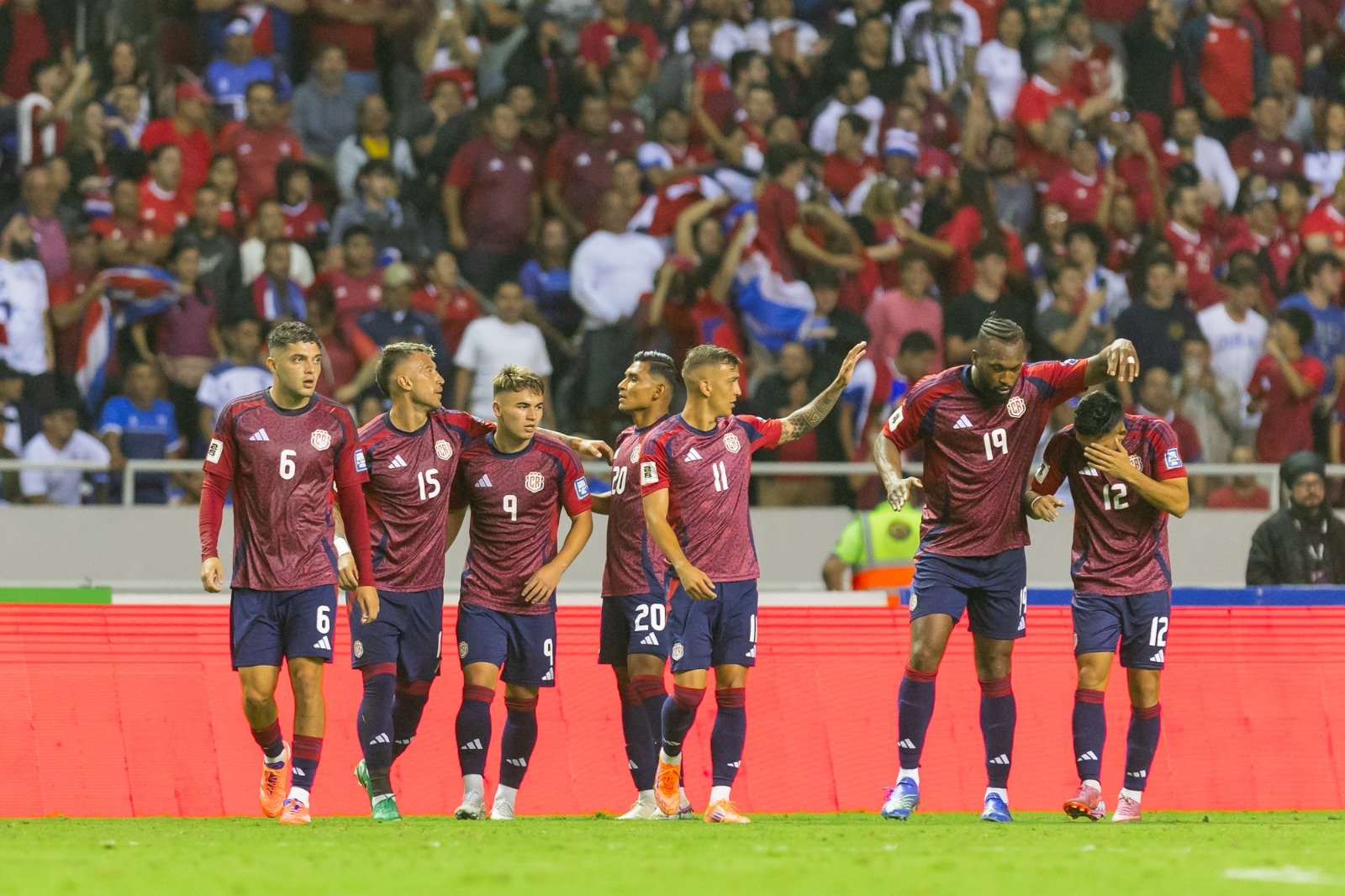 ¿Qué tanto nos afecta que ‘La Sele’ clasifique o no al Mundial? UNA analizó impacto social