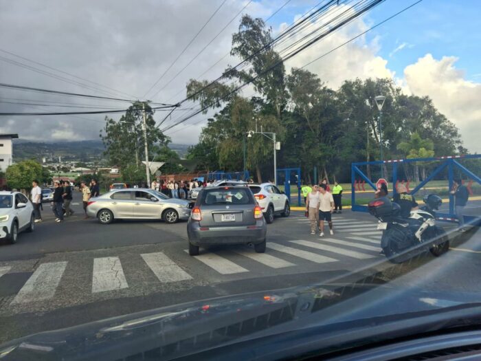 TEC se mantendrá sin presencialidad hasta el miércoles tras amenaza de ataque armado