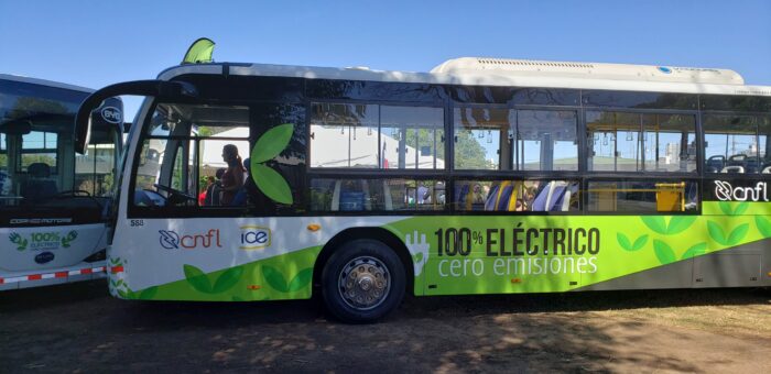 ARESEP espera incremento en cantidad de buses eléctricos en el país tras rebajar tarifa de recarga