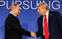 El Kremlin dijo que las negociaciones sobre Ucrania están en su fase final y anunció una nueva llamada entre Putin y Trump