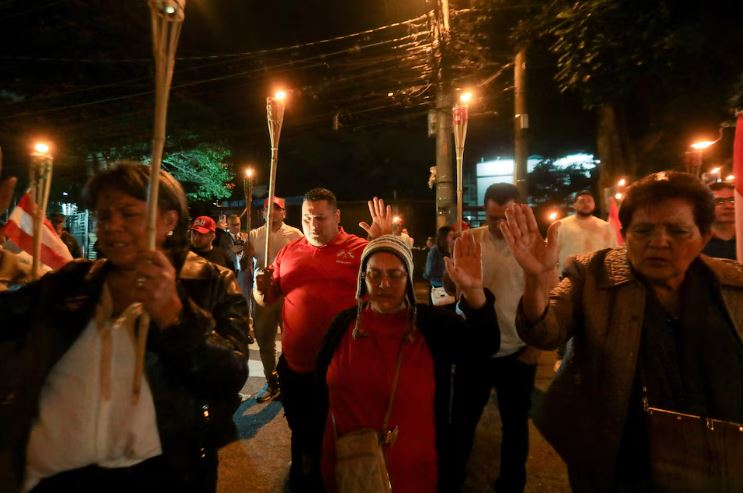 Reforzaron la seguridad en el centro de cómputo electoral de Honduras tras las protestas por la demora en los resultados