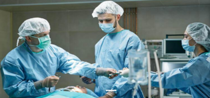 Informe revela esperas de hasta 8 años por cirugías en la CCSS