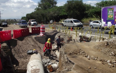 Paso regulado en Circunvalación entre Hatillo 7 y 8 se mantendrá hasta este martes