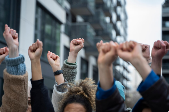 1 de cada 4 ticos rechaza que la democracia sea el mejor régimen político