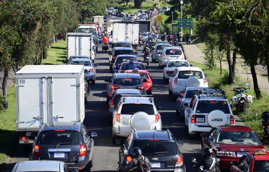 Gobierno extiende teletrabajo en el sector público por congestionamiento vial hasta febrero de 2026
