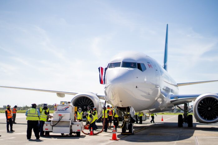Llegada de turistas por la vía aérea incrementó 12,2% durante noviembre