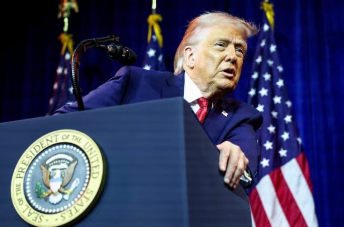 Donald Trump aseguró que Delcy Rodríguez está cerrando el centro de torturas de Caracas