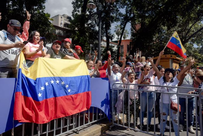 La ONG Foro Penal confirmó sólo cinco excarcelaciones de presos políticos en Venezuela tras el anuncio del régimen chavista