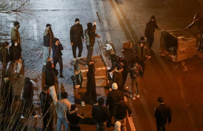 Represión en Irán: el régimen amenazó con “castigos decisivos” a los responsables de la ola de protestas que sacude el país