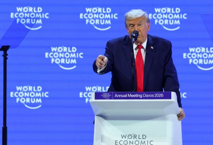 Trump dijo que no quiere usar la fuerza por Groenlandia, pero exigió negociaciones: “Sólo EEUU puede defender ese pedazo de hielo”