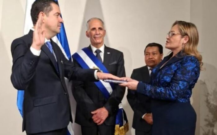 Gobierno de Nasry Asfura inicia juramentación de los primeros ministros de su gabinete