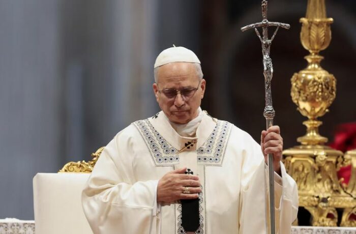 León XIV pidió paz y entendimiento para 2026: “El mundo no se salva afilando espadas, sino acogiendo a todos”