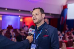 Juan Carlos Hidalgo asegura que personas a lo interno del PUSC afines al gobierno intentaron sabotear su campaña