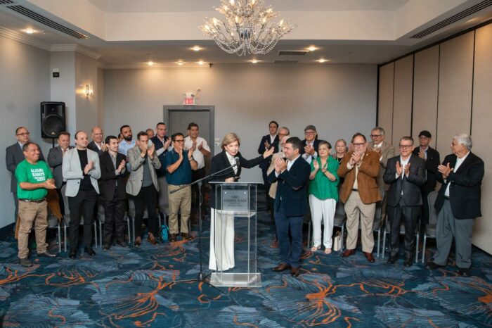 Álvaro Ramos recibió adhesión de un candidato a diputado del PIN, exdiputado Dragos Dolanescu y otras figuras