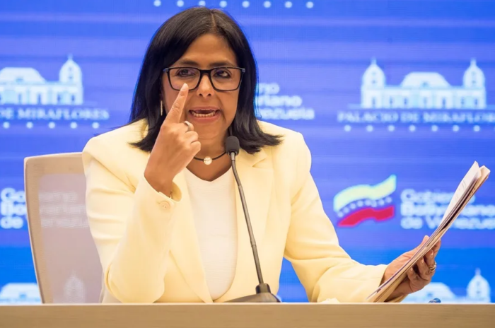 Delcy Rodríguez fue juramentada como jefa del régimen de Venezuela tras la captura de Maduro