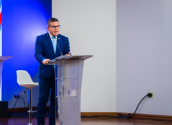¿Apoyaría Fabricio Alvarado a Laura Fernández en una eventual segunda ronda? Así respondió el candidato