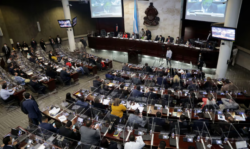 Encuentran cámaras y micrófonos ocultos en el congreso nacional de Honduras