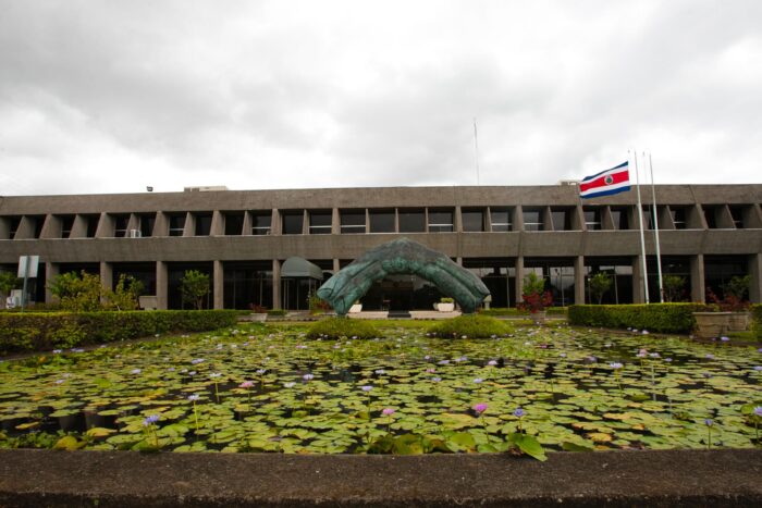 Gobierno envía consulta a la Corte IDH sobre plan contra pensiones de lujo