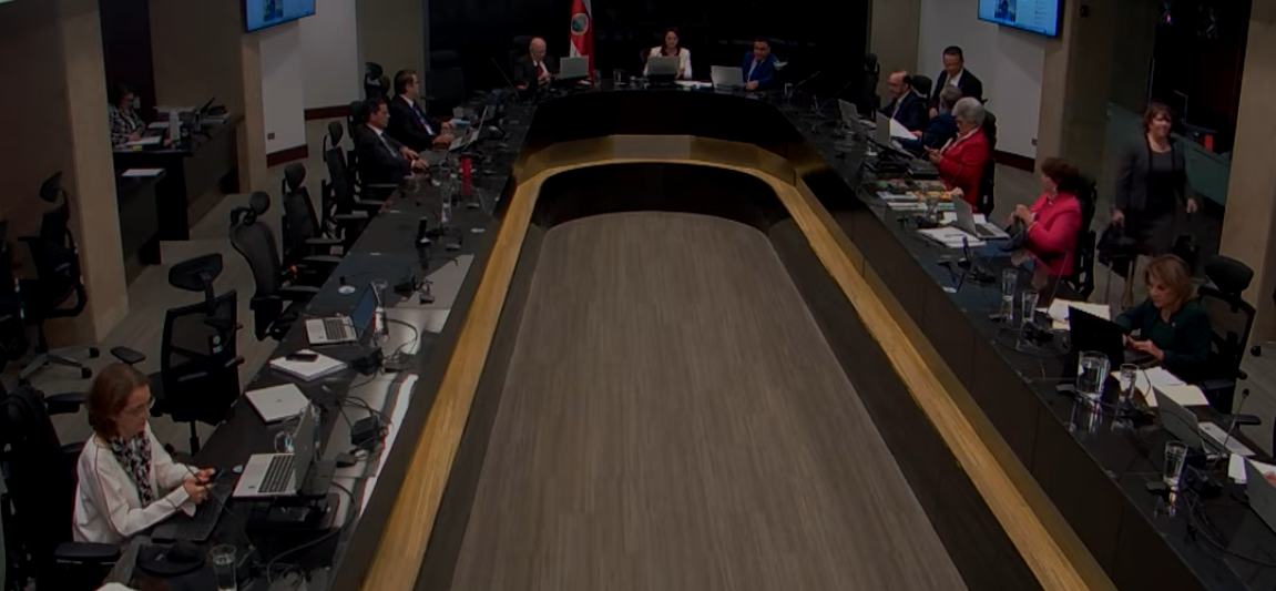 Magistrados reiteran reclamo por ₡8600 millones que Hacienda no giró: “Estamos raspando ollas”