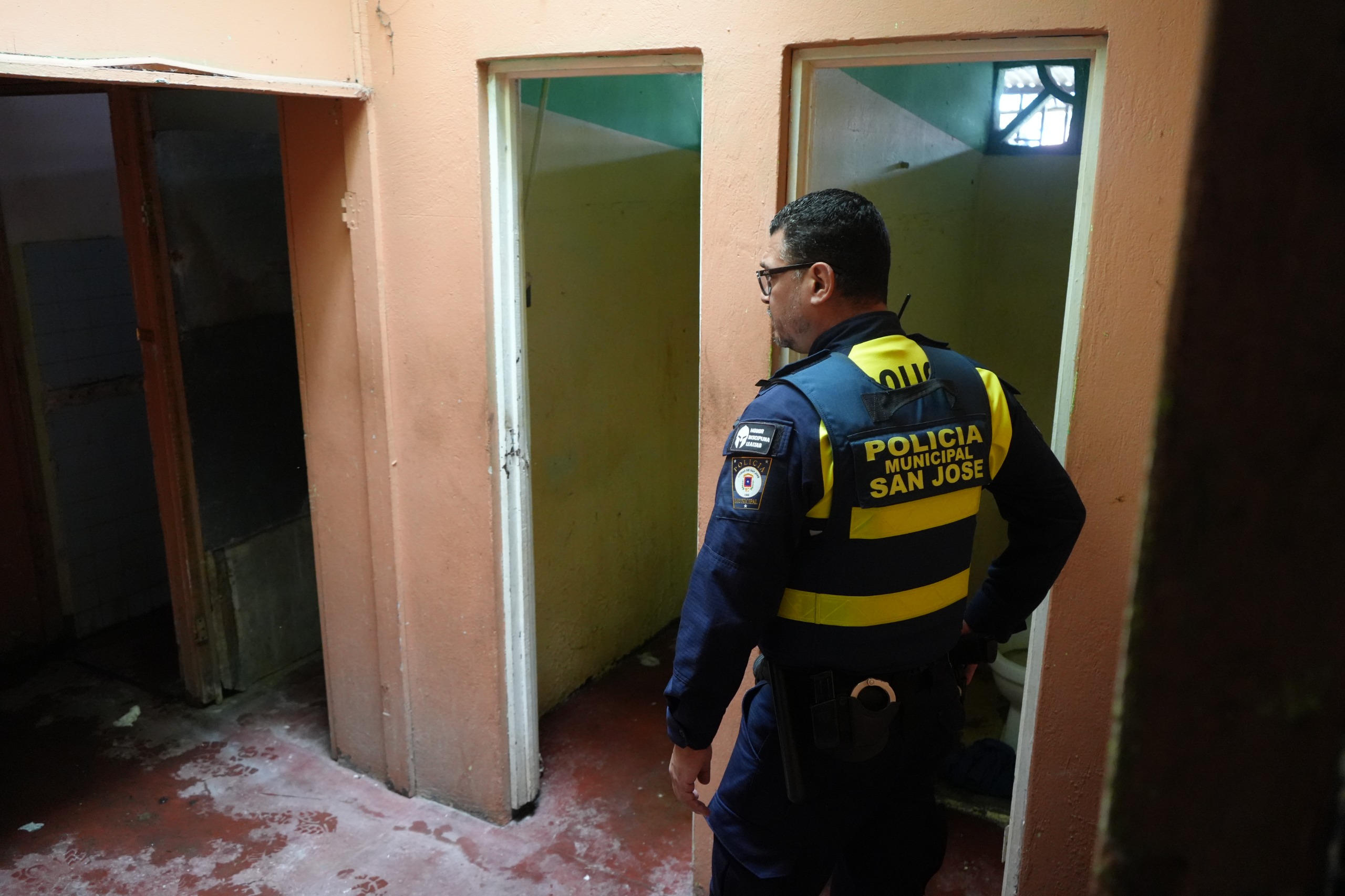 Policía Municipal de San José intervino 122 búnkeres de droga durante el 2025