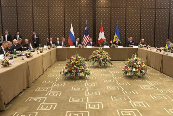 Finalizó la ronda de negociaciones entre Ucrania, Rusia y Estados Unidos en Ginebra sin avances concretos hacia la paz