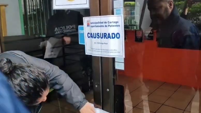 ¿Qué está pasando en Cartago? Se reportaron homicidios frente a centro comercial y en un gimnasio