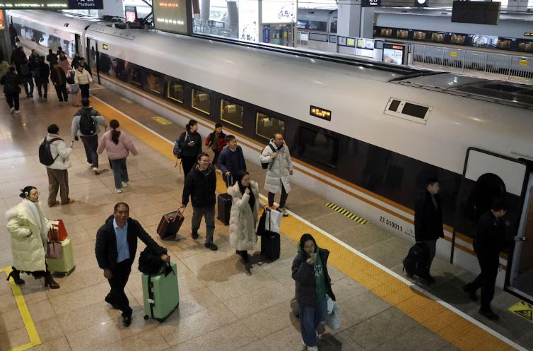 China prevé un récord de 9.500 millones de viajes por el comienzo del Año Nuevo Lunar