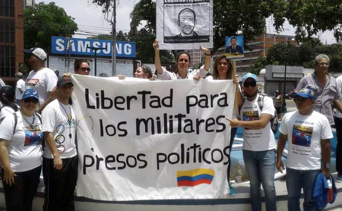 Más de 600 presos políticos continúan detenidos en Venezuela pese a las excarcelaciones prometidas por el chavismo