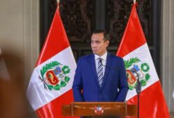 El Congreso de Perú destituyó al presidente José Jerí