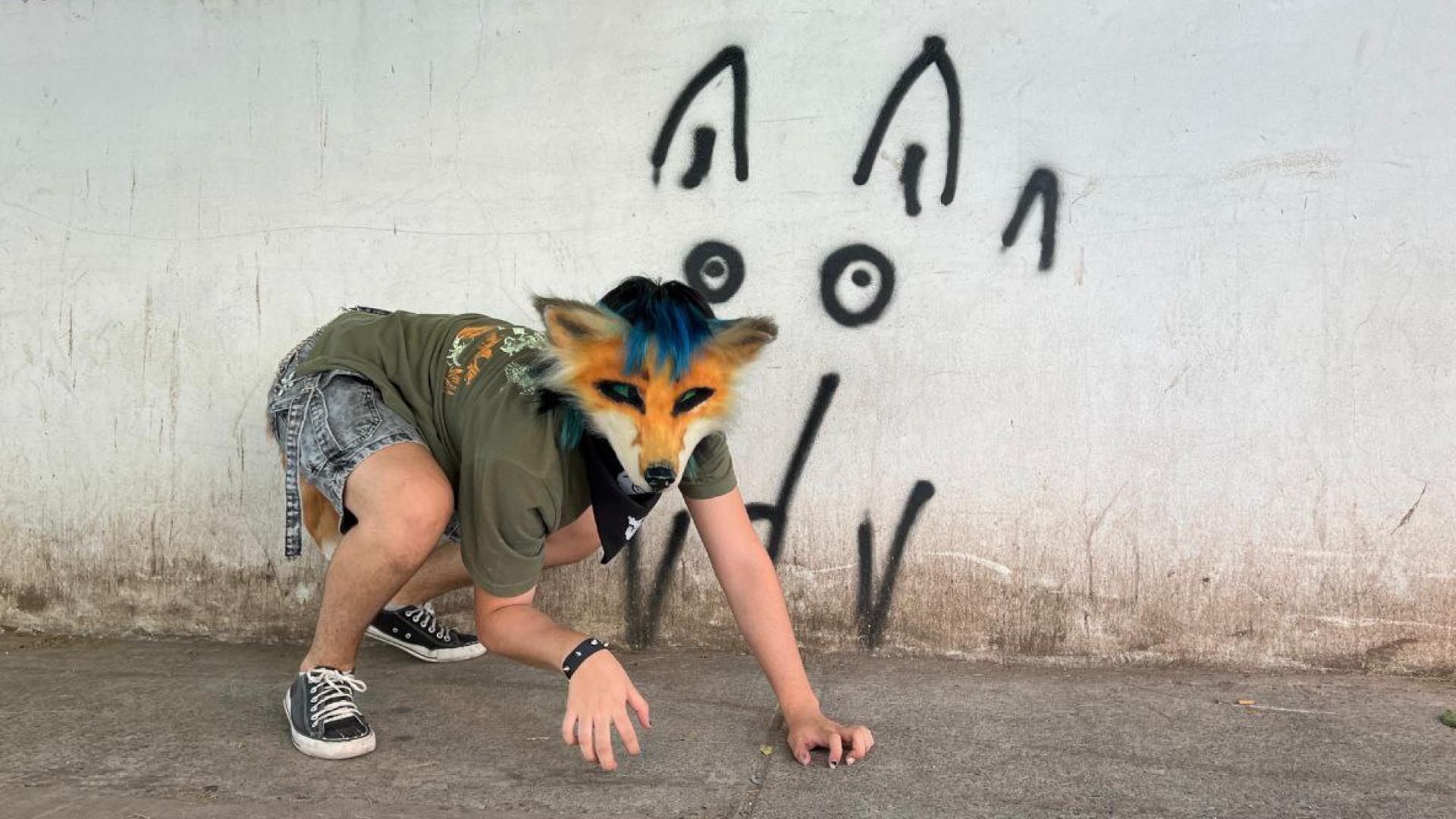 Centros comerciales anuncian que aplicarán “derecho de admisión” con therians