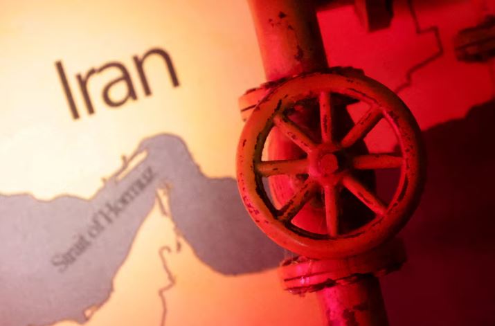 Tensión en Medio Oriente: el petróleo ya subió un 10% y estiman que el precio del barril puede llegar a 100 dólares