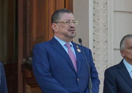 Presidente Chaves acumula 13 vetos en su mandato: Iguala récord de Miguel Ángel Rodríguez