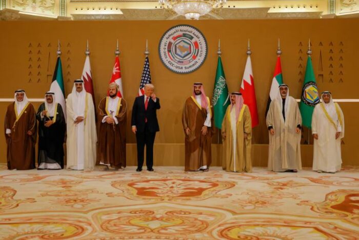 Los Estados del Golfo endurecen su postura frente al régimen de Irán y evalúan una participación directa en la guerra