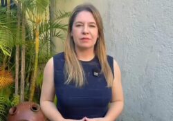 Claudia Dobles continuará con giras en comunidades pese a situaciones en Limón y Esparza