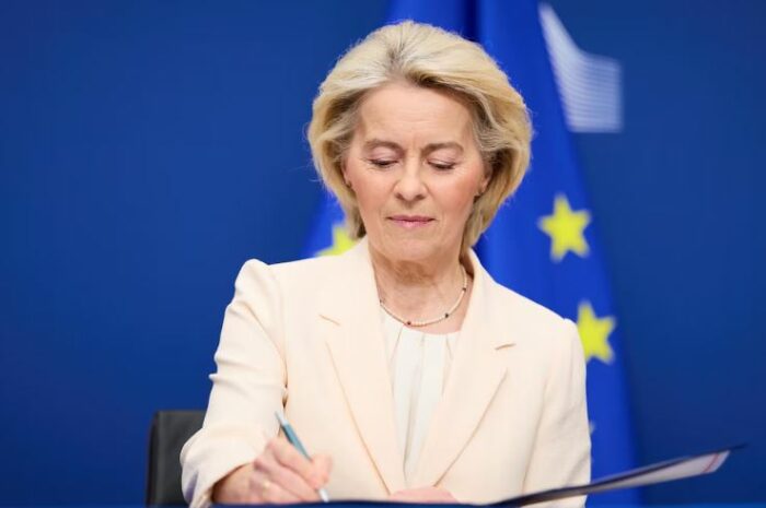 Von der Leyen alerta de las consecuencias económicas del conflicto y justifica el ataque a Irán: “No debería derramarse ni una lágrima por el régimen iraní”