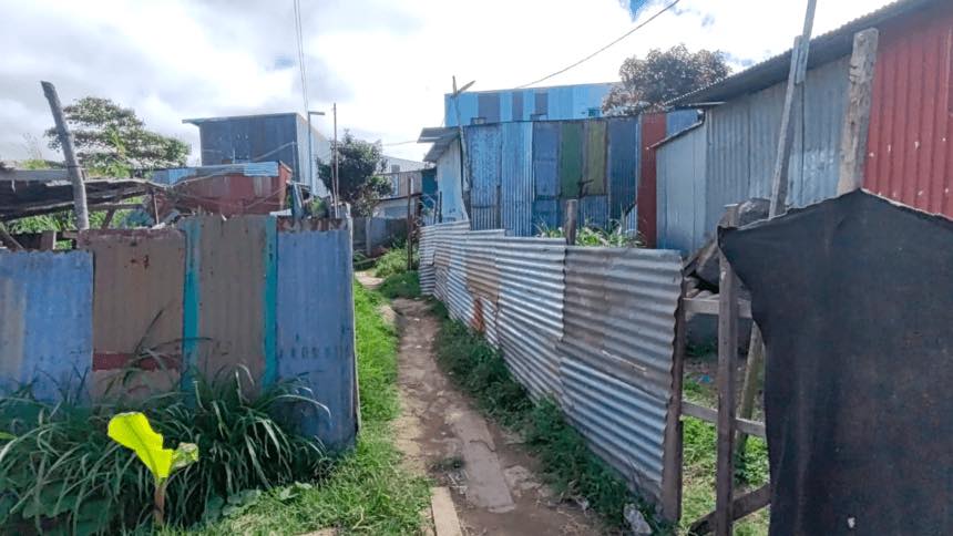 Autoridades plantean desalojar a 11 mil personas que habitan en Los Diques de Cartago