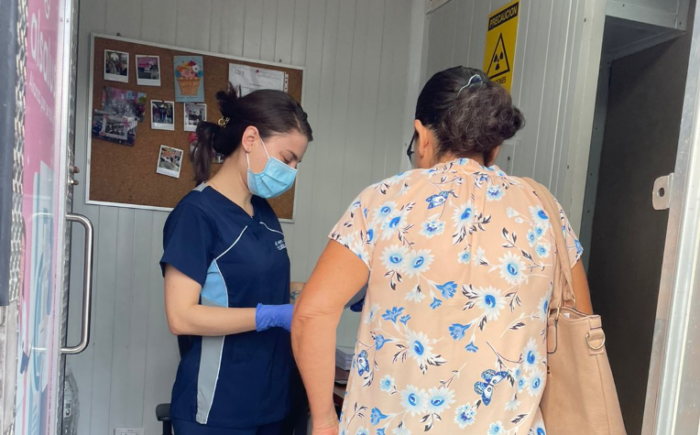 ¿Qué es ‘Doná con la mano en el pecho? Campaña busca acercarse a mujeres con mamografías