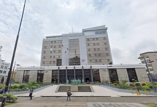 Banco Central intervino mercado cambiario tras aumento extraordinario de dólares