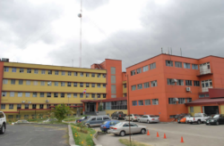 Nuevo hospital geriátrico estaría listo hasta 2038: Junta de Salud lo califica de inaceptable