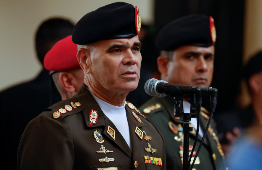 Delcy Rodríguez destituyó al ministro de Defensa de Venezuela, Vladimir Padrino López