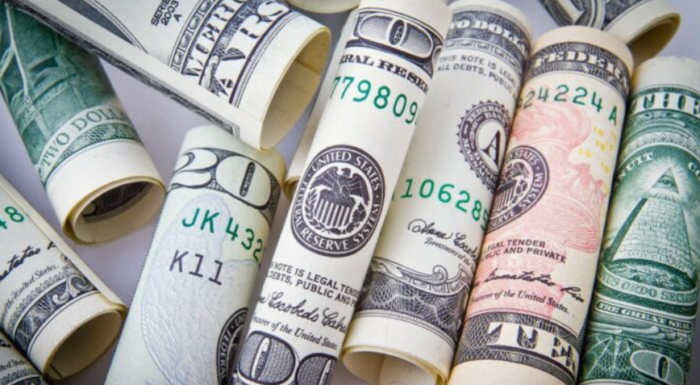 Banco Central suma más de $400 millones de intervención en último mes para estabilizar tipo de cambio